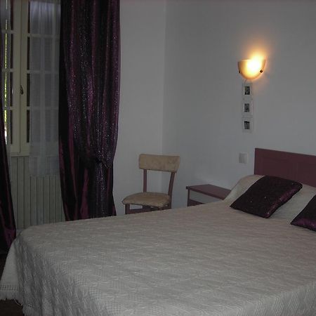 Chambres D'Hotes Et Gite Chastrusse Lanzac Δωμάτιο φωτογραφία
